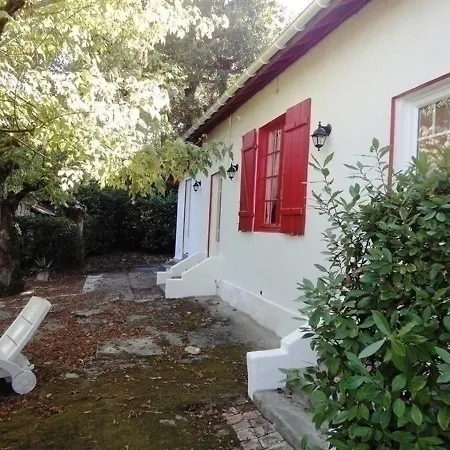 House Moulleau - Proche De La Plage Et Des Commerces Du Quartier - Petite Maison * Arcachon